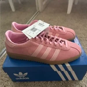 adidas gazelle silver green womens Adidas Bermuda Glow Pink main image 1